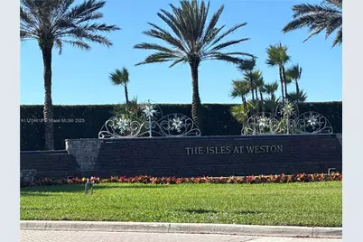 3946 W Whitewater Ave, Weston, FL 33332 - Photo 1