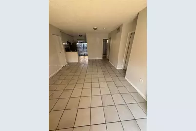 2735 W 62nd Pl #104, Hialeah, FL 33016 - Photo 1