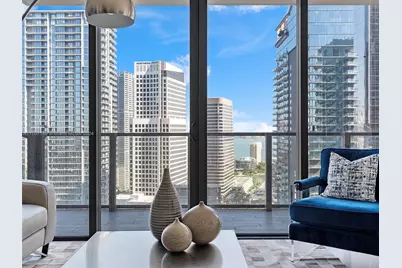 88 SW 7th St #2709, Miami, FL 33130 - Photo 1