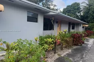 1371 NE 144th St, Miami, FL 33161 - Photo 1