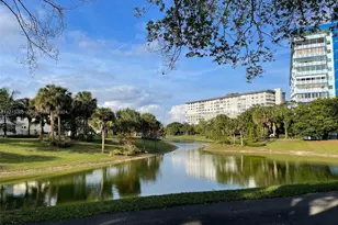 4200 Hillcrest Dr, Hollywood, FL 33021 - Photo 1