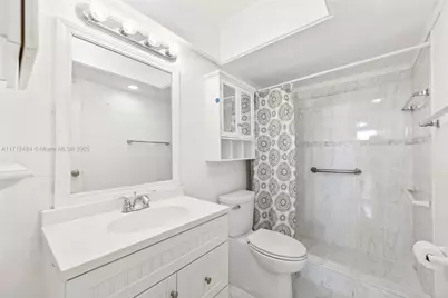 2860 Somerset Dr #206K, Lauderdale Lakes, FL 33311 - Photo 1