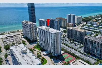 1985 S Ocean Dr #6P, Hallandale Beach, FL 33009 - Photo 1