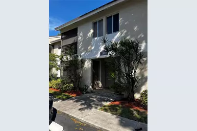 109 Gardens Dr #103, Pompano Beach, FL 33069 - Photo 1