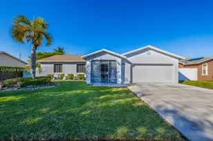 28208 SW 136th Ave, Homestead, FL 33033 - Photo 1