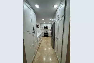 90 Edgewater Dr #1011, Coral Gables, FL 33133 - Photo 1