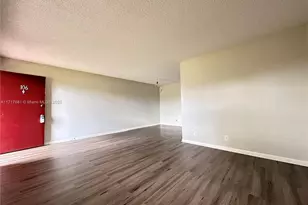 151 SW 135th Terrace, Pembroke Pines, FL 33027 - Photo 1