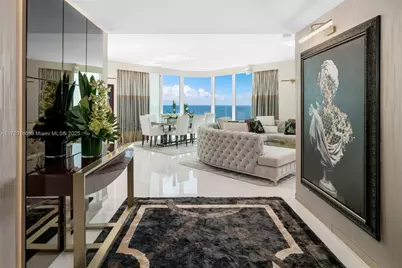 300 S Pointe Dr #1501, Miami Beach, FL 33139 - Photo 1