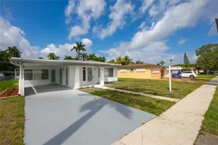 610 N 31st Ct, Hollywood, FL 33021 - Photo 1