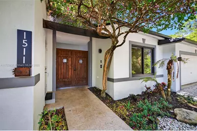 1511 SW 30th Pl, Fort Lauderdale, FL 33315 - Photo 1