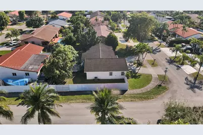 5205 SW 102nd Pl, Miami, FL 33165 - Photo 1