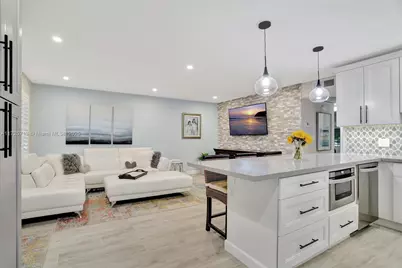 285 Ventnor  S #285, Deerfield Beach, FL 33442 - Photo 1