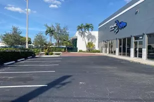 4400 N Dixie Hwy, Oakland Park, FL 33334 - Photo 1