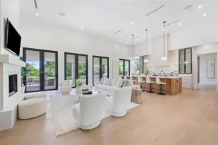 11001 SW 74th Ave, Pinecrest, FL 33156 - Photo 1