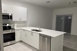 2878 SE 26th Ter, Homestead, FL 33035 - Photo 1