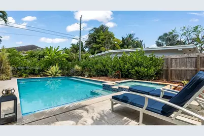 1621 N Victoria Park Rd, Fort Lauderdale, FL 33305 - Photo 1