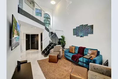 3507 Green Leaf Cir #2004, Hollywood, FL 33021 - Photo 1