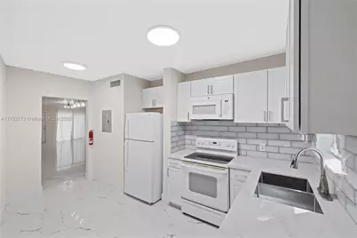 1152 99th St #8, Bay Harbor Islands, FL 33154 - Photo 1