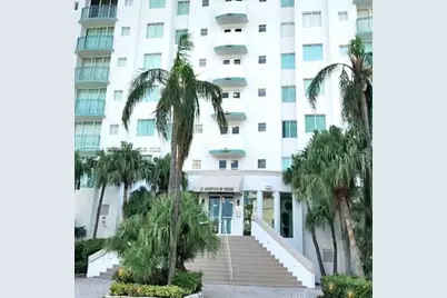 18000 N Bay Rd #501, Sunny Isles Beach, FL 33160 - Photo 1