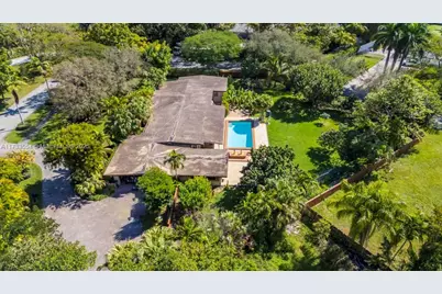 6000 Chapman Field Dr, Pinecrest, FL 33156 - Photo 1