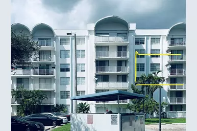 492 NW 165th St Rd #C-309, Miami, FL 33169 - Photo 1