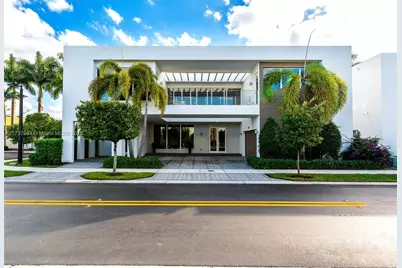 10220 NW 74th Ter, Doral, FL 33178 - Photo 1