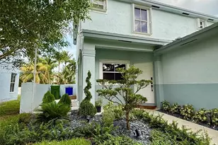 201 NW 207th Ave, Pembroke Pines, FL 33029 - Photo 1