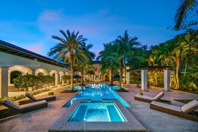 6220 SW 92nd St, Pinecrest, FL 33156 - Photo 1