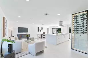 14091 SW 82nd Pl, Palmetto Bay, FL 33158 - Photo 1