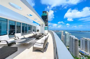 200 Biscayne Blvd Way, Miami, FL 33131 - Photo 1