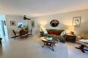 1040 SE 4th Ave, Deerfield Beach, FL 33441 - Photo 5