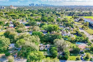 194 NW 91st St, El Portal, FL 33150 - Photo 1