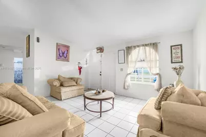 15263 SW 178th St, Miami, FL 33187 - Photo 1