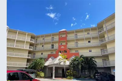 8290 Lake Dr #223, Doral, FL 33166 - Photo 1