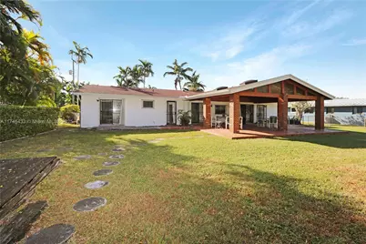 8851 SW 85th St, Miami, FL 33173 - Photo 1