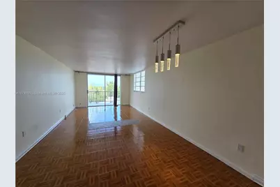 1470 NE 125th Ter #914, North Miami, FL 33161 - Photo 1
