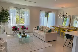 807 SE 14th St, Fort Lauderdale, FL 33316 - Photo 1