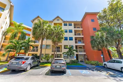 8180 Geneva Ct #325, Doral, FL 33166 - Photo 1