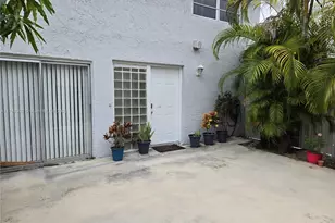 8485 SW 156th Pl, Miami, FL 33193 - Photo 1