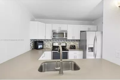 4517 45th Way, West Palm Beach, FL 33407 - Photo 1