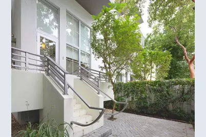 928 Pennsylvania Ave #1, Miami Beach, FL 33139 - Photo 1