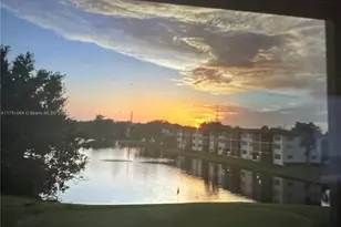 411 S Hollybrook Dr, Pembroke Pines, FL 33025 - Photo 1