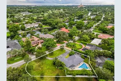 4825 Granada Blvd, Coral Gables, FL 33146 - Photo 1