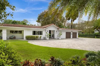 6784 SW 97th St, Pinecrest, FL 33156 - Photo 1