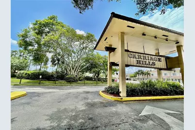 118 Briarwood Cir #3-1, Hollywood, FL 33024 - Photo 1