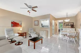 58 E Oakridge E, Deerfield Beach, FL 33442 - Photo 1