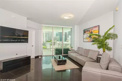 350 S Miami Ave #2106, Miami, FL 33130 - Photo 5