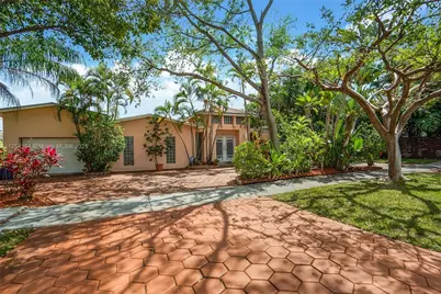 19301 NE 22nd Ave, Miami, FL 33180 - Photo 1