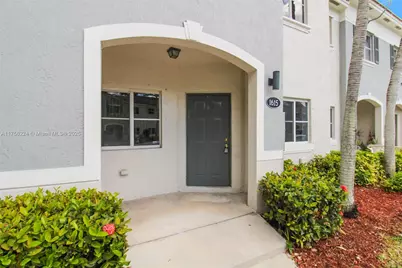 1615 SE 30th St #1615, Homestead, FL 33035 - Photo 1