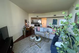 19501 W Country Club Dr, Aventura, FL 33180 - Photo 1